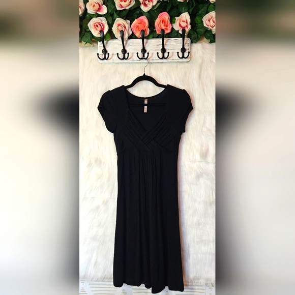 Thyme Ruched Cross Front Mini Jersey Dress - Picture 1 of 6